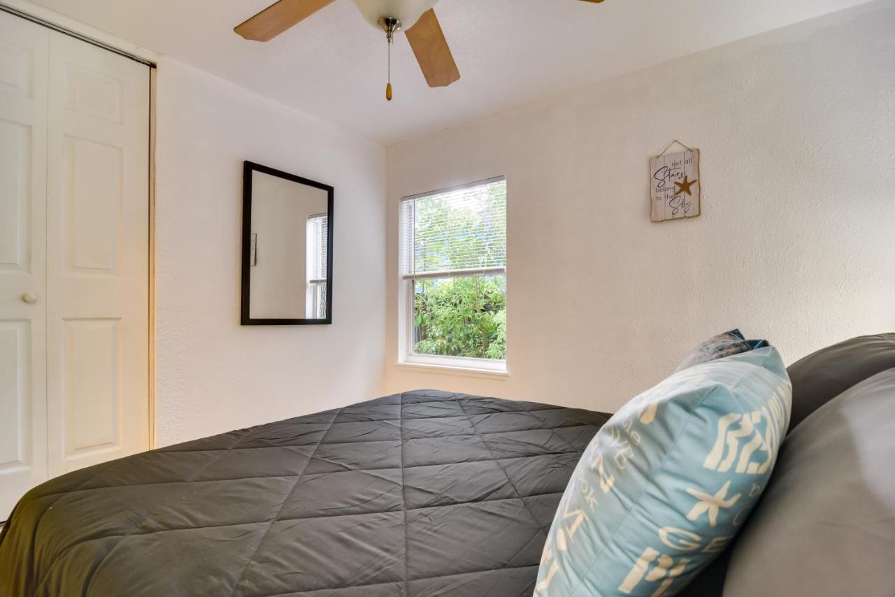 Pet-Friendly Gulfport Home Walkable Location! St. Petersburg Exterior photo